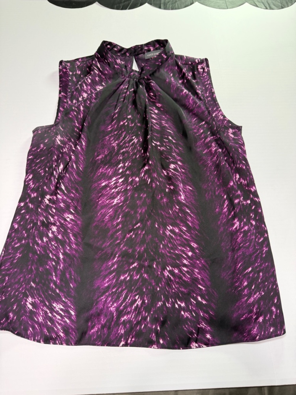 Vince Camuto Sleeveless Blouse Keyhole Back Purple Black 10P